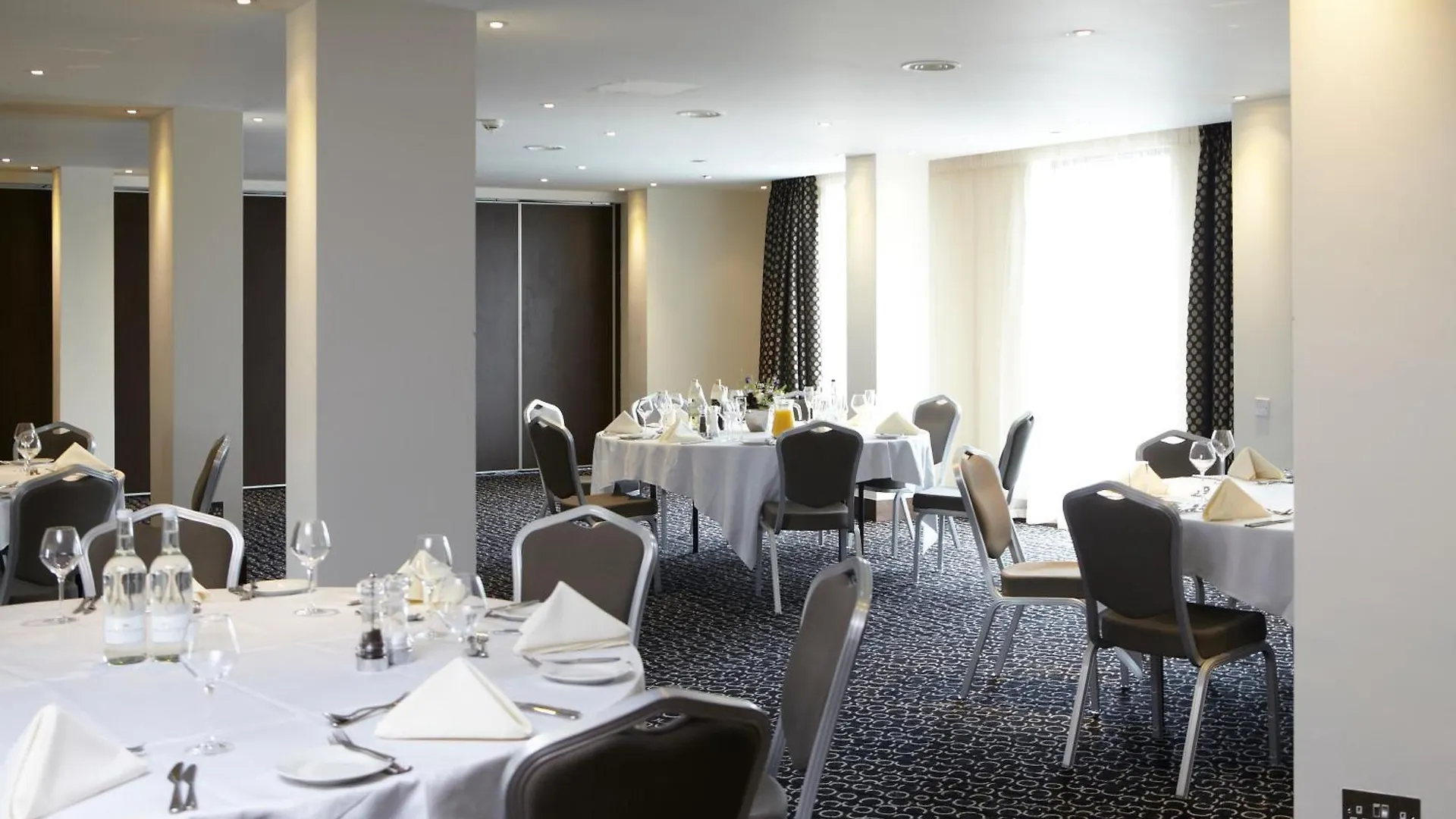 Park Grand Heathrow Hotel Hounslow