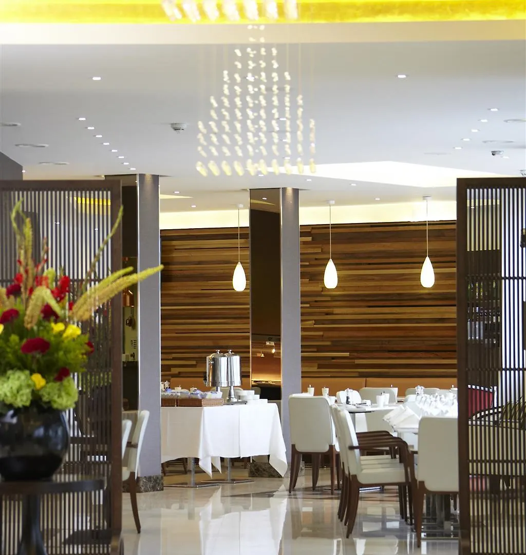 Park Grand Heathrow Hotel Hounslow